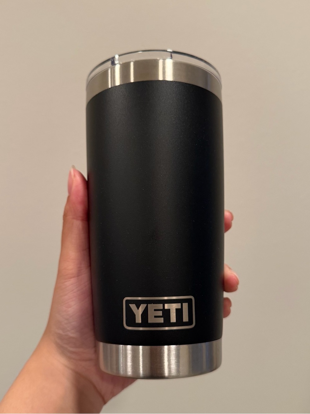 YETI RAMBLER®
20 OZ TUMBLER
WITH MAGSLIDER™ LID